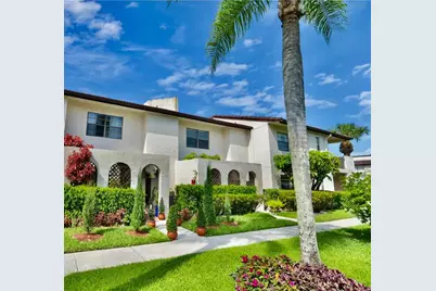 8045  Eastlake Dr, Unit #1D, Boca Raton, FL 33433 - Photo 1
