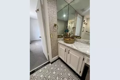 8045  Eastlake Dr, Unit #1D, Boca Raton, FL 33433 - Photo 18