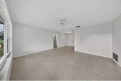 2711 NW 4th Avenue, Pompano Beach, FL 33064 - Photo 8