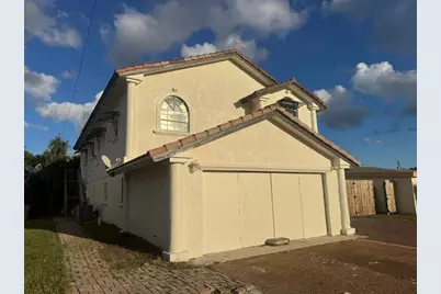 472 NW 2nd Ter, Unit #A, Deerfield Beach, FL 33441 - Photo 4