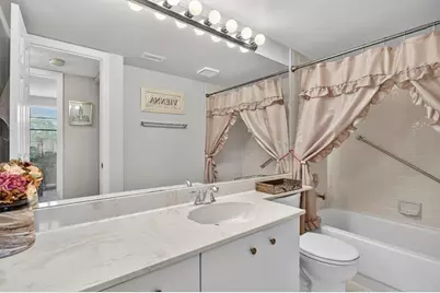 7445  Fairfax Dr, Unit #209, Fort Lauderdale, FL 33321 - Photo 12