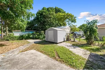16011 NW 38th Ct, Opa-Locka, FL 33054 - Photo 38