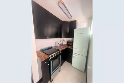 3225 NW 17th Street, Miami, FL 33125 - Photo 2