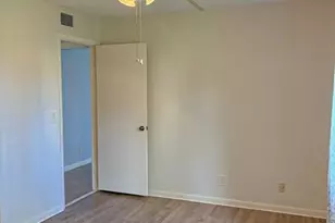 339 Knotty Pine Cir, Greenacres, FL 33463 - Photo 20