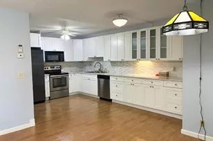 339 Knotty Pine Cir, Greenacres, FL 33463 - Photo 6