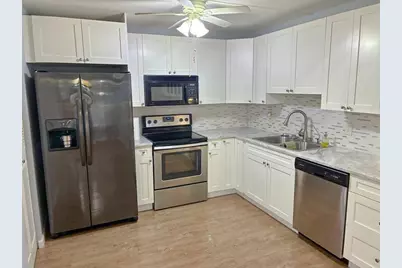 339  Knotty Pine Cir, Unit #A-1, Greenacres, FL 33463 - Photo 8