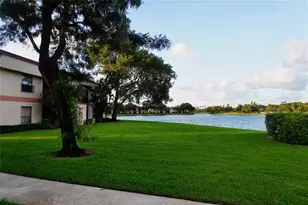 2760 Carambola Cir S, Coconut Creek, FL 33066 - Photo 14