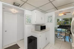 1300 Saint Charles Pl # L20 Pembroke Pines Unit, Pembroke Pines, FL 33026 - Photo 14