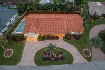 2750 NE 35th Ct, Fort Lauderdale, FL 33308 - Photo 10