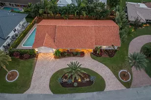 2750 NE 35th Ct, Fort Lauderdale, FL 33308 - Photo 10