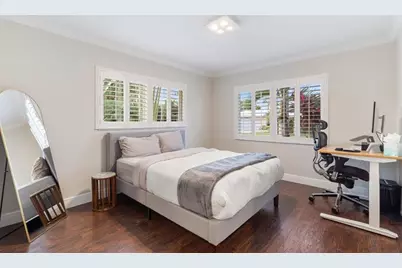 2750 NE 35th Ct, Fort Lauderdale, FL 33308 - Photo 34