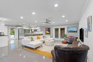 2750 NE 35th Ct, Fort Lauderdale, FL 33308 - Photo 18