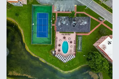 9660  Sunrise Lakes Blvd, Unit #103, Sunrise, FL 33322 - Photo 34