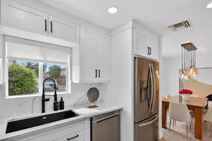 9265 Chambers St, Tamarac, FL 33321 - Photo 14