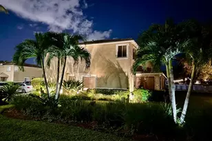 9265 Chambers St, Tamarac, FL 33321 - Photo 6