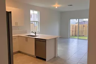 11960 NW 47th Manor, Coral Springs, FL 33065 - Photo 8