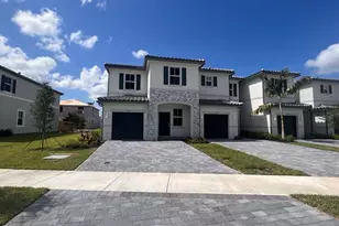 11960 NW 47th Manor, Coral Springs, FL 33065 - Photo 2