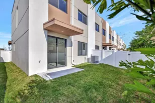 4208 NE 7th Terrace, Oakland Park, FL 33334 - Photo 16