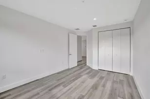 4208 NE 7th Terrace, Oakland Park, FL 33334 - Photo 28