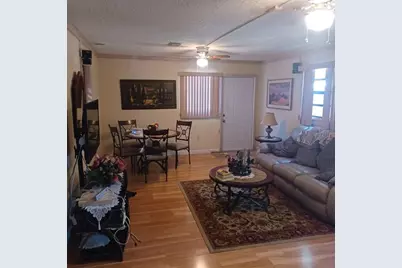 1621  42nd St, West Palm Beach, FL 33407 - Photo 4