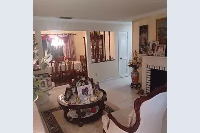 1621  42nd St, West Palm Beach, FL 33407 - Photo 8