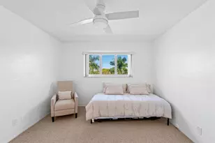 581 Blue Heron Dr, Hallandale Beach, FL 33009 - Photo 20