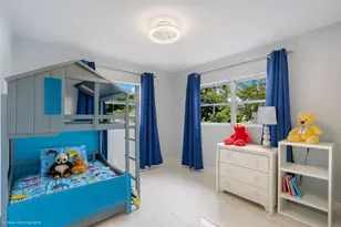 4971 SW 7th Ct, Margate, FL 33068 - Photo 8