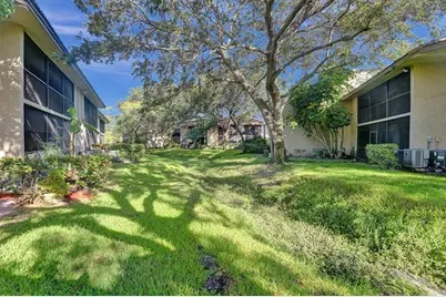 9557 NW 2nd Pl, Unit #9557, Coral Springs, FL 33071 - Photo 18