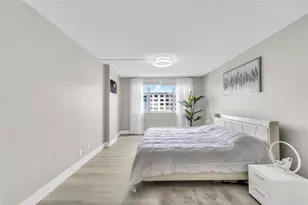 4330 Hillcrest Dr, Hollywood, FL 33021 - Photo 16