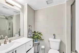 4330 Hillcrest Dr, Hollywood, FL 33021 - Photo 12