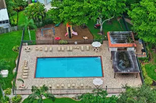 15805 W Waterside Cir, Sunrise, FL 33326 - Photo 20