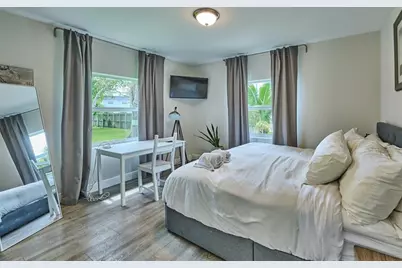 801 NE 15th St, Fort Lauderdale, FL 33304 - Photo 22