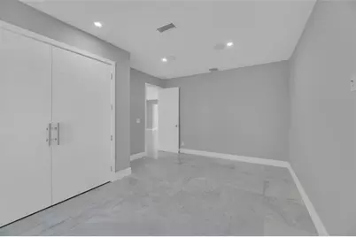 2520  Laguna Ter, Fort Lauderdale, FL 33316 - Photo 20