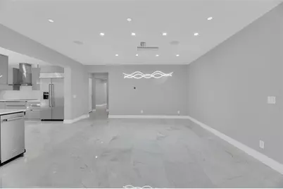 2520  Laguna Ter, Fort Lauderdale, FL 33316 - Photo 24