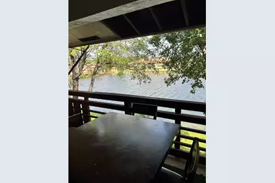 615 NW 210th St, Miami, FL 33169 - Photo 12