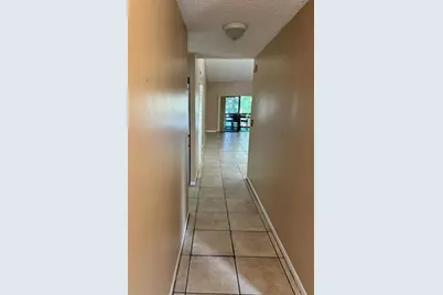 615 NW 210th St, Miami, FL 33169 - Photo 2
