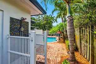 1708 NE 47th St, Oakland Park, FL 33334 - Photo 28