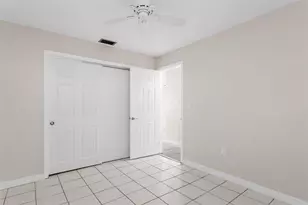 8630 NW 24th Ct, Sunrise, FL 33322 - Photo 16