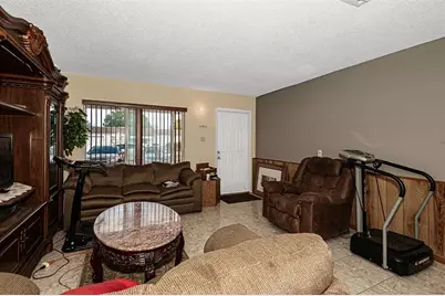 1005 NW 73rd Ave, Margate, FL 33063 - Photo 12