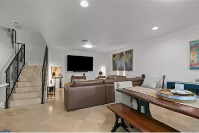 732 NE 15th Ave, Fort Lauderdale, FL 33304 - Photo 2