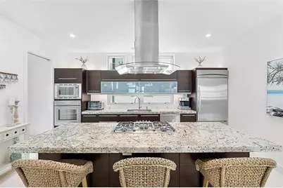705  Briny Ave, Pompano Beach, FL 33062 - Photo 8