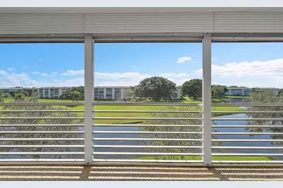 3203  Portofino Pt, Unit #M4, Coconut Creek, FL 33066 - Photo 4