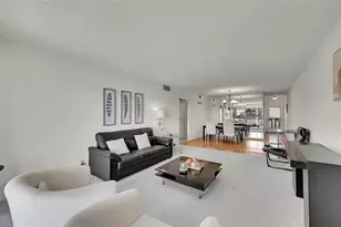 3203 Portofino Point, Coconut Creek, FL 33066 - Photo 8