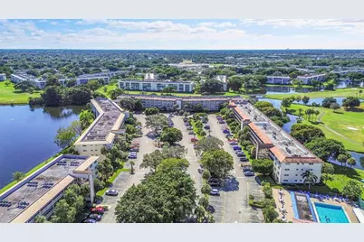 3203  Portofino Pt, Unit #M4, Coconut Creek, FL 33066 - Photo 30