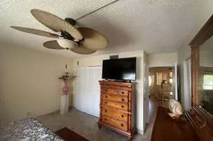 808 SE 7th St, Deerfield Beach, FL 33441 - Photo 20