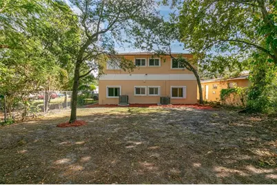 4142 NW 23rd Ct, Miami, FL 33142 - Photo 12