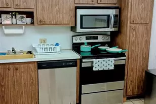 3200 N Palm Aire Dr, Pompano Beach, FL 33069 - Photo 4