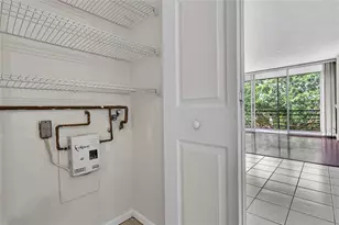 112 Royal Pk Dr, Oakland Park, FL 33309 - Photo 26