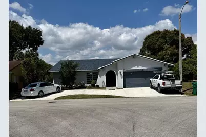 5305  Bayberry Ln, Tamarac, FL 33319 - Photo 1