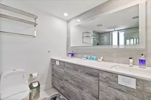 2911 N Ocean Dr, Hollywood, FL 33019 - Photo 12